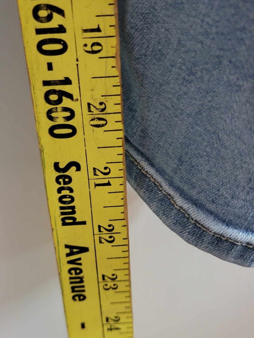Torrid Light Blue Distressed Women’s Cropped Jeans - Picture 7 of 7